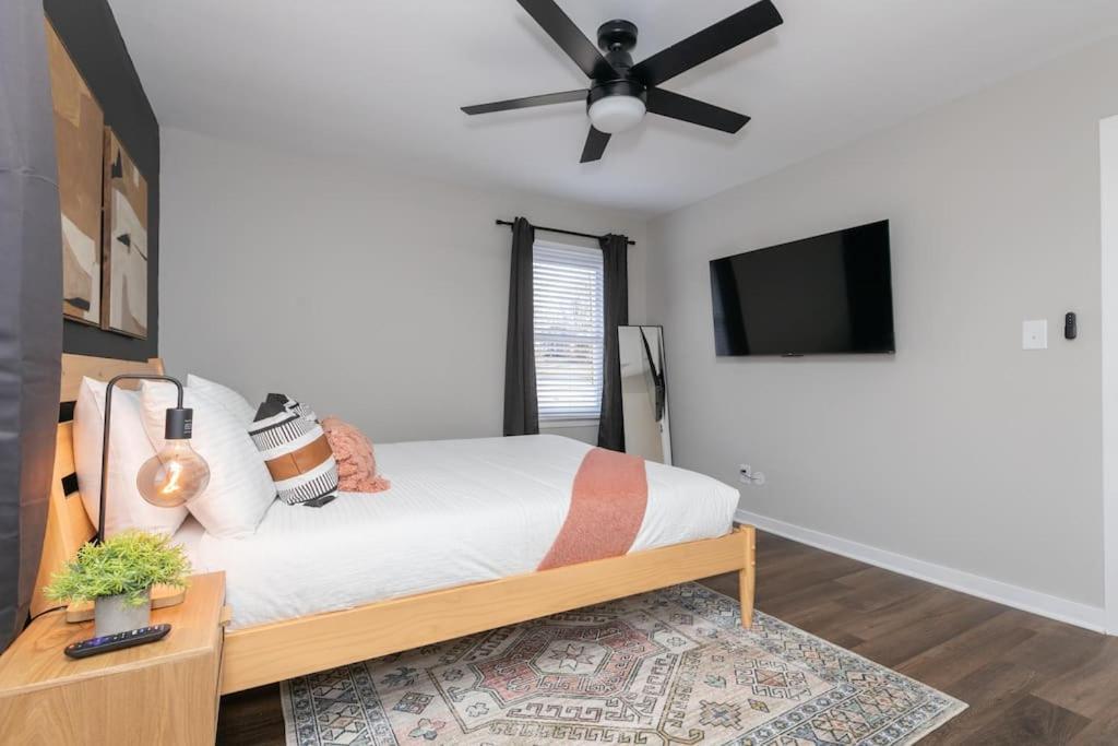 3 Mi To City & Pet Friendly & Quiet Neighborhood Casa de férias