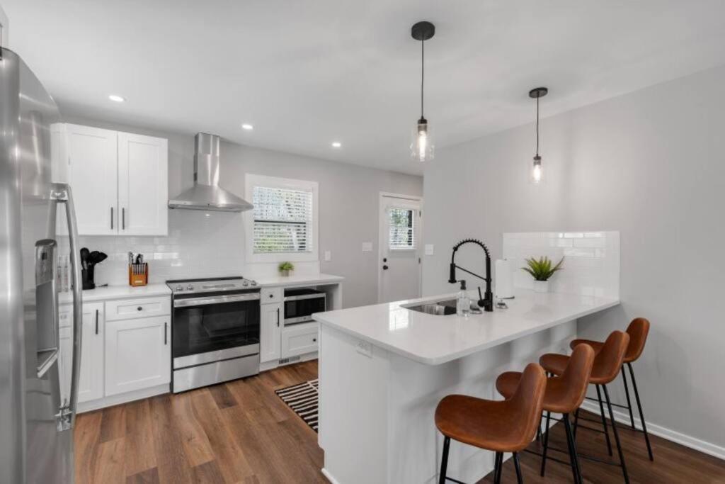 3 Mi To City & Pet Friendly & Quiet Neighborhood Casa de férias